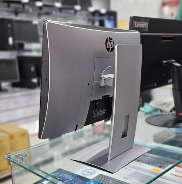 PC BUREAU HP PRO 400 G2 ALL IN ONE (TACTILE)/CI5 6500T/8GO/256GB SSD/CAM/WIFI/GDVD/USB3.0/HDMI/LCM/20" LED TACTILE